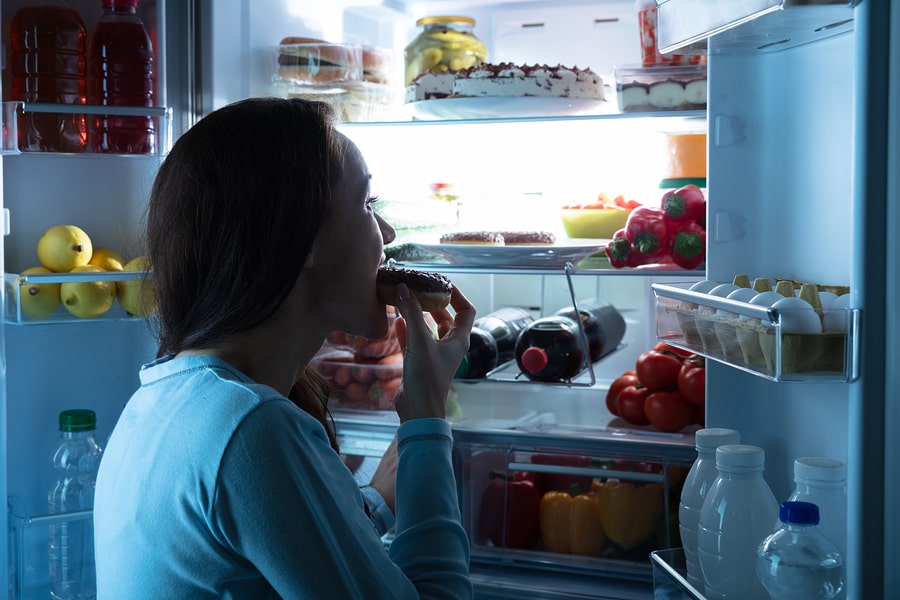 how to control food cravings