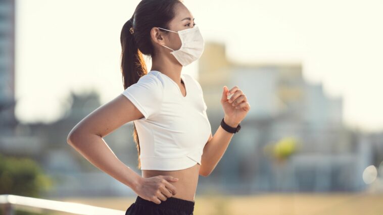 face mask exercise, Why it could be dangerous to exercise with a face mask on