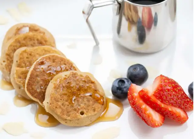 Mini Banana Pancakes (image)